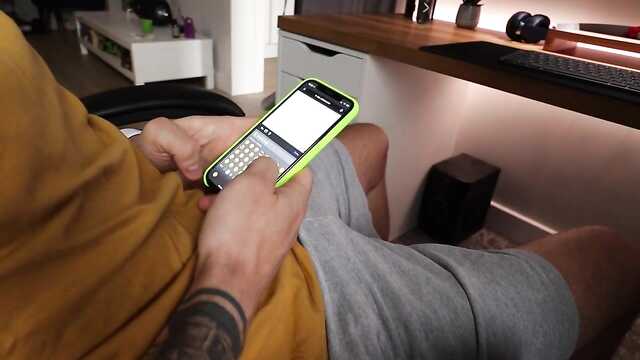 Секс в спальне: история девушки, согласившейся после свидания.