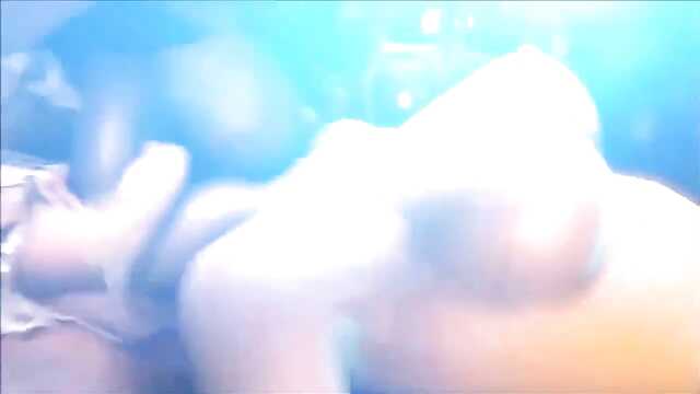 Przegrała bitwę i została brutalnie wyruchana przez tłum